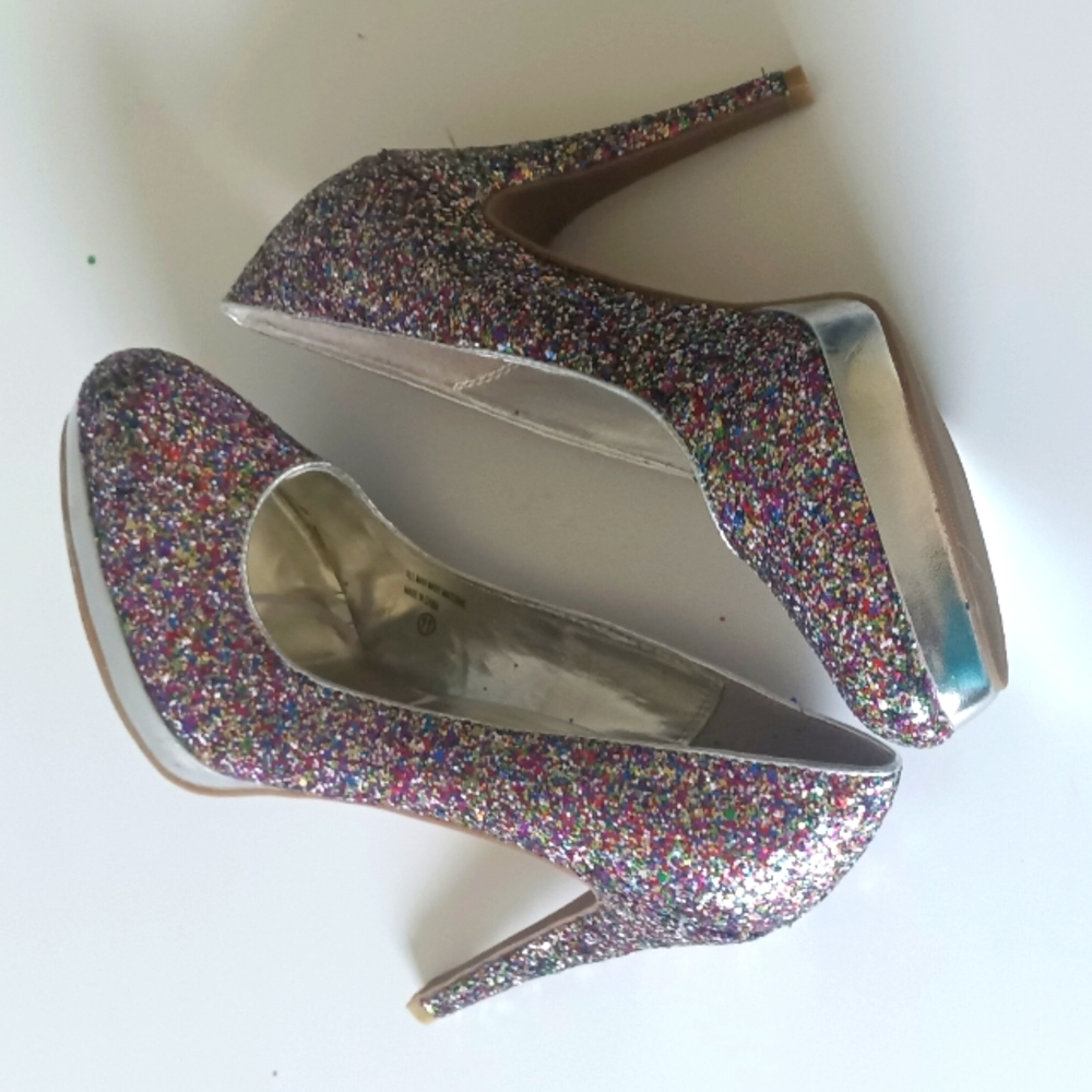 SZ 11 Glitter and Glamour Heels